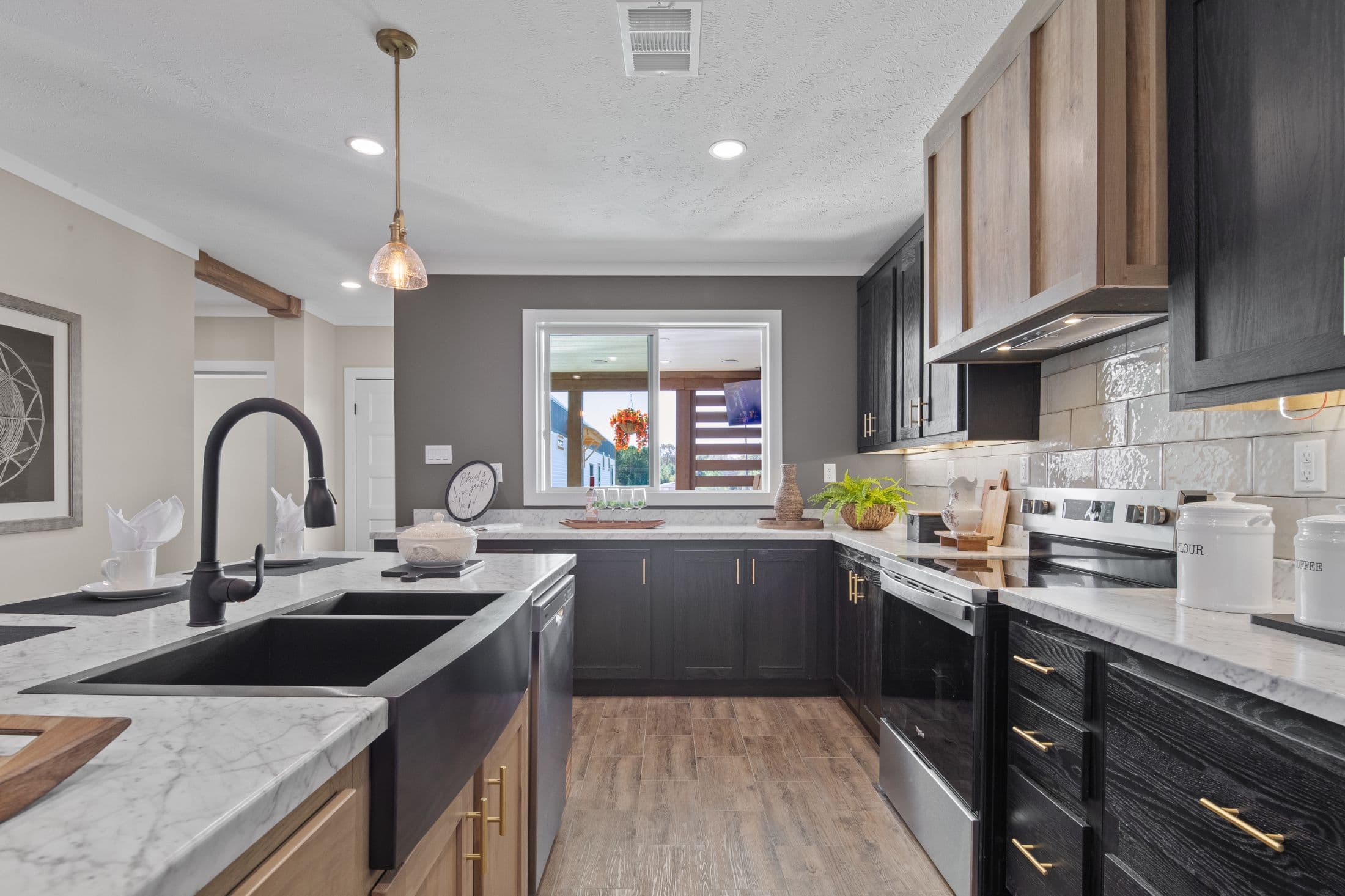 The hangout kitchen home features