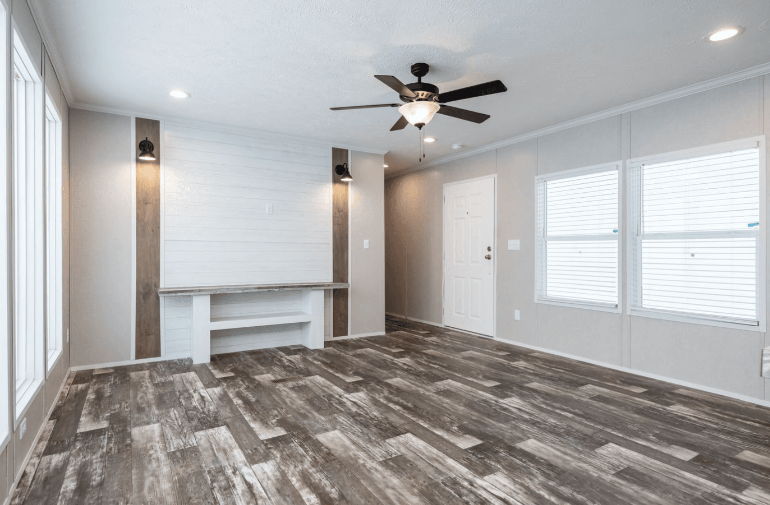 Willow  home features