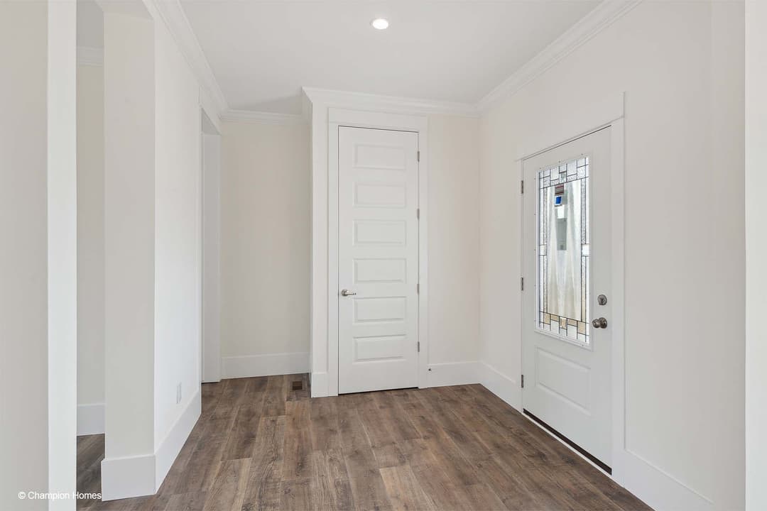 Montgomery-3266 interior home features