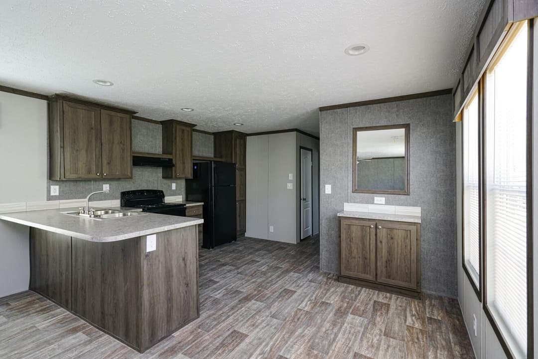 Economy 16763z kitchen home features