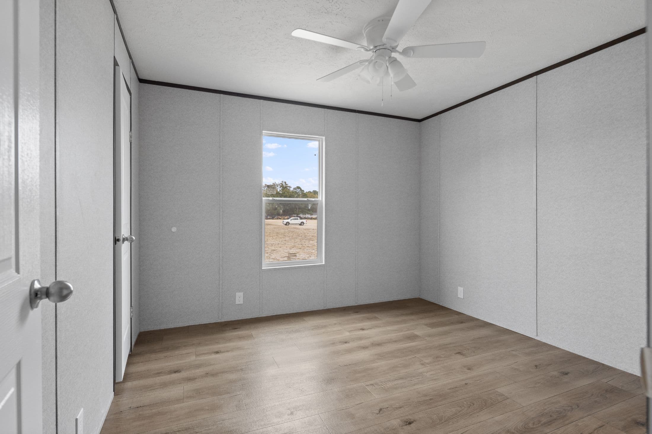 The porch prime model   home features