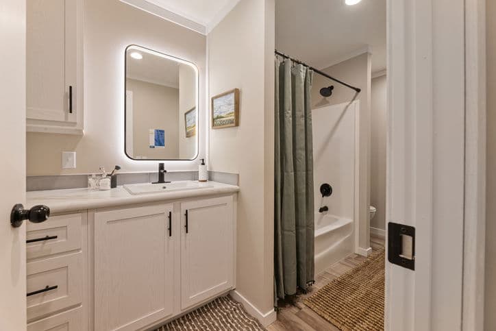 Atmos 28603n bathroom home features