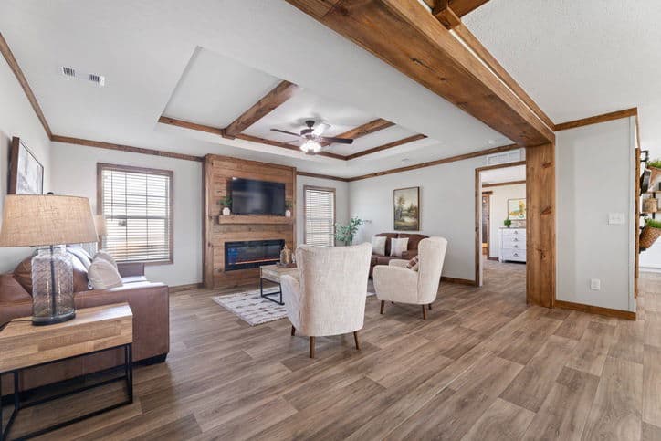 Reece 32663a interior home features