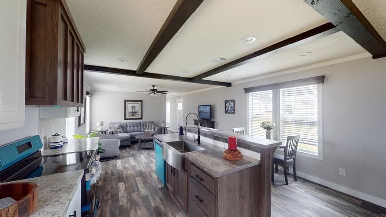 Swagger 16763a kitchen home features