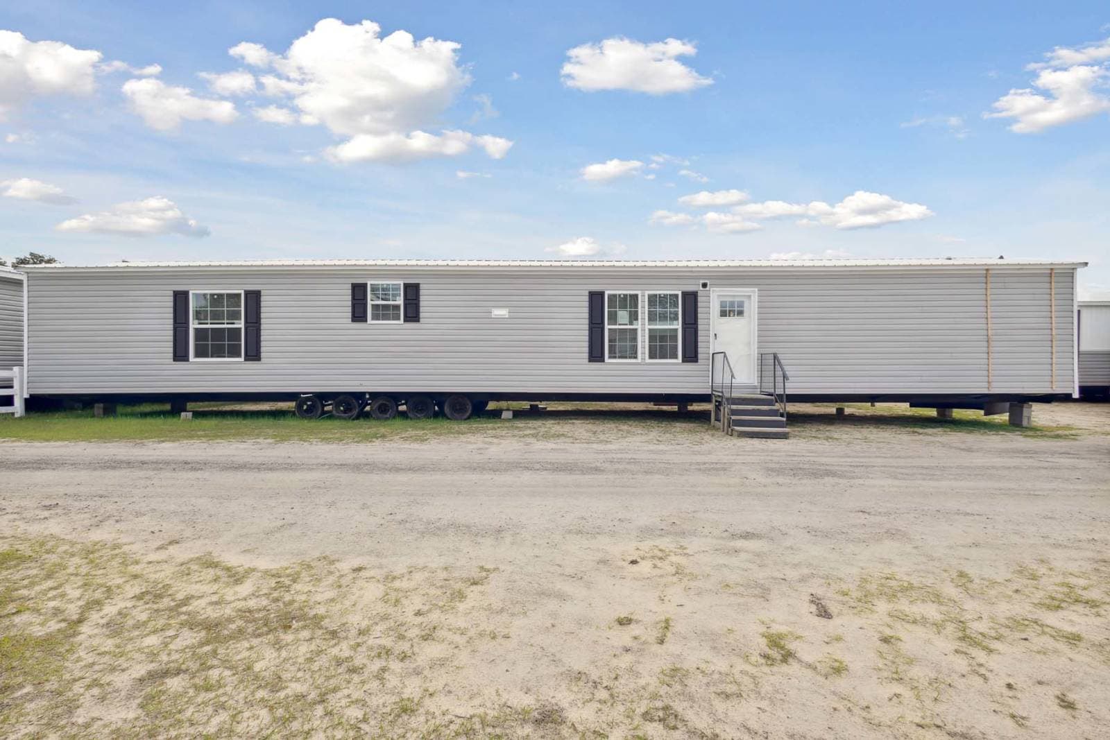 The murphy elevation and exterior home features