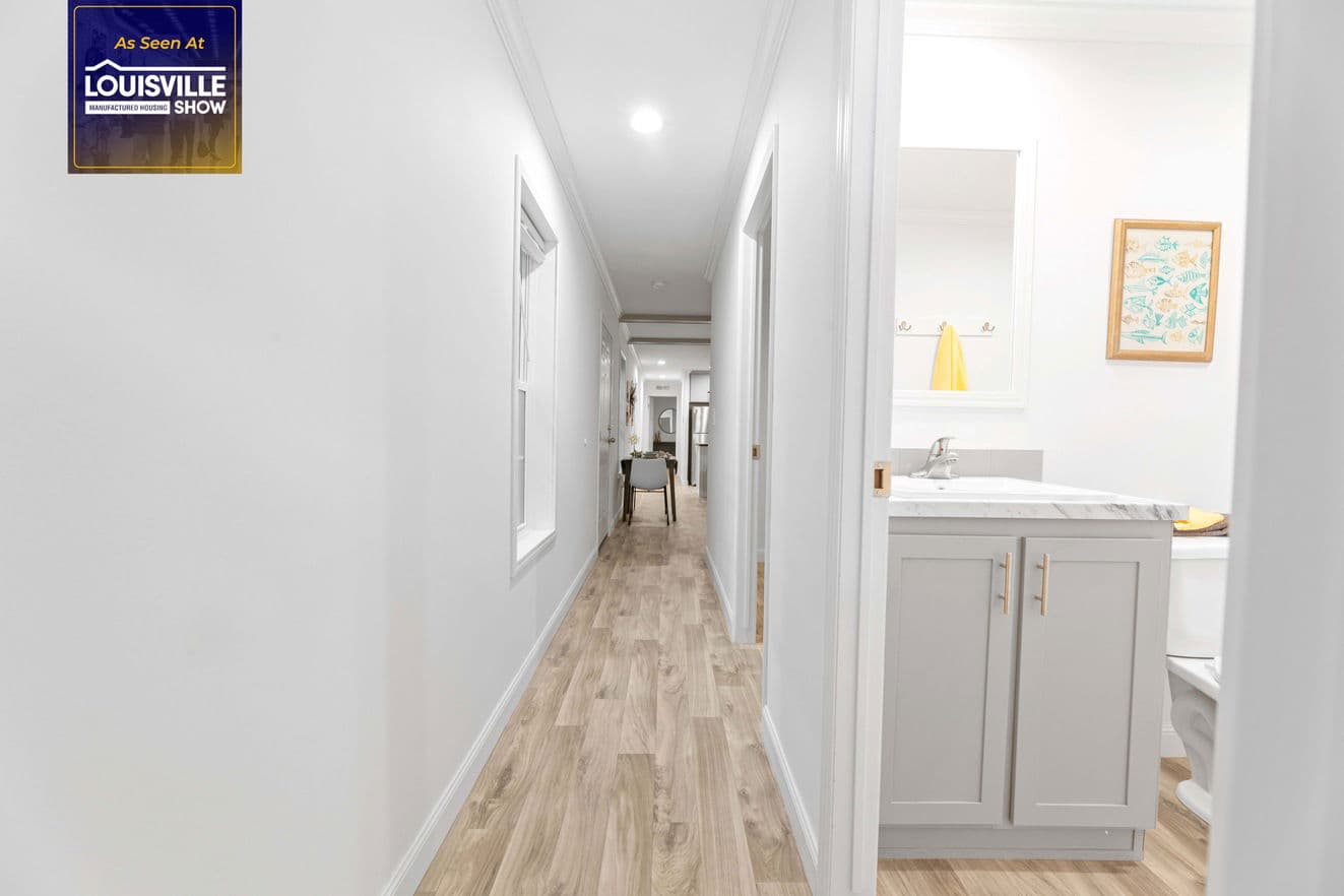 Palm harbor 16763t interior home features