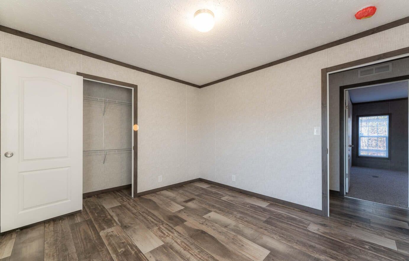 Pegasus 32583h interior home features