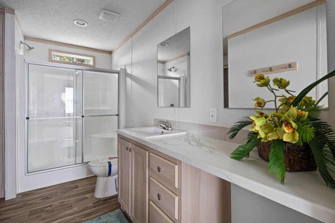 Sage (inventory) bathroom and interior home features