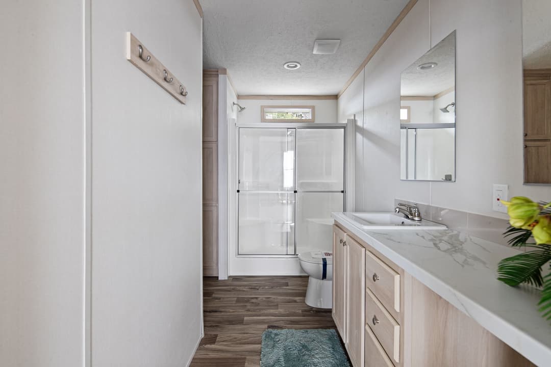 Sage (inventory) bathroom and interior home features