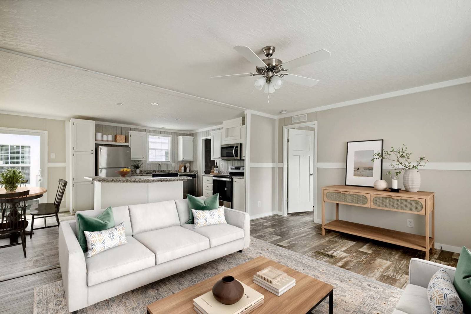 Grand slam 2848302 interior home features