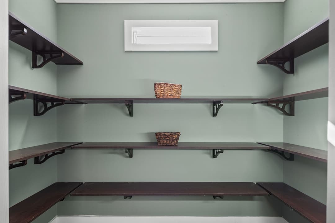 The azalea interior home features