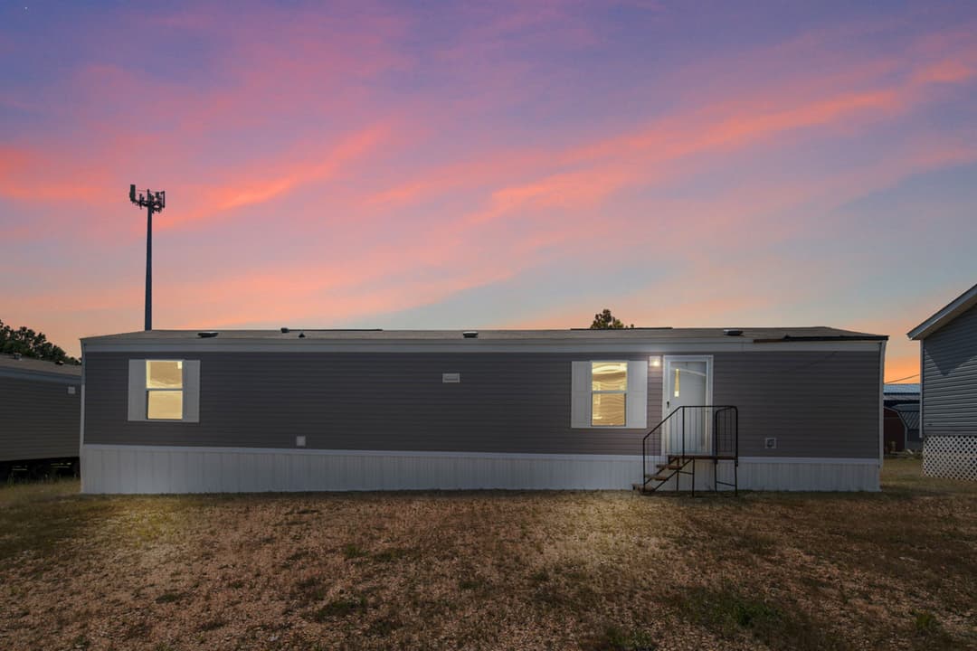 Bliss (inventory) exterior and hero home features