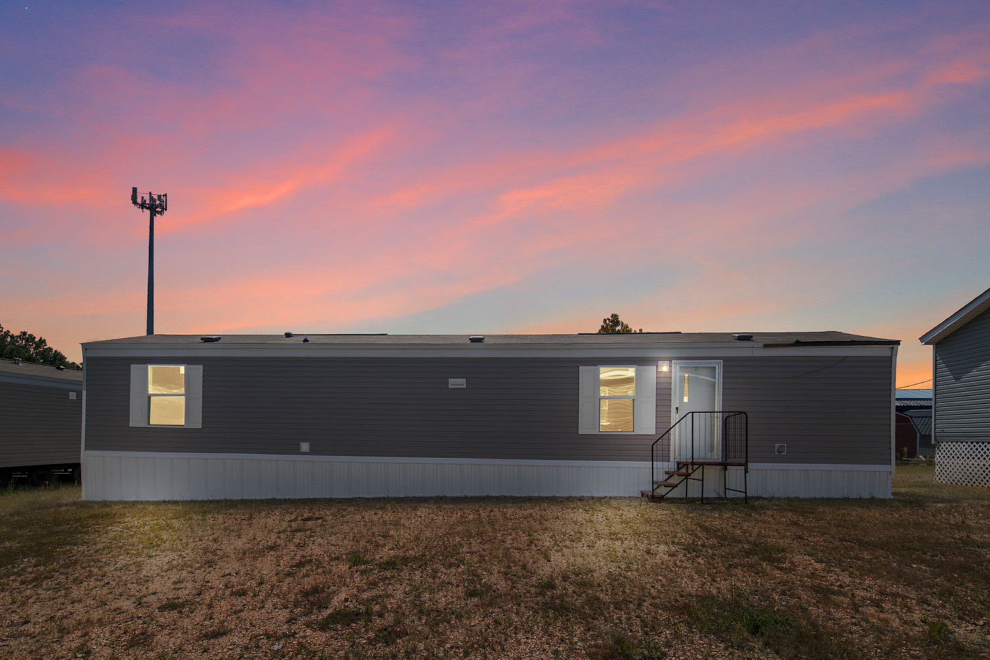 Bliss (inventory) exterior and hero home features