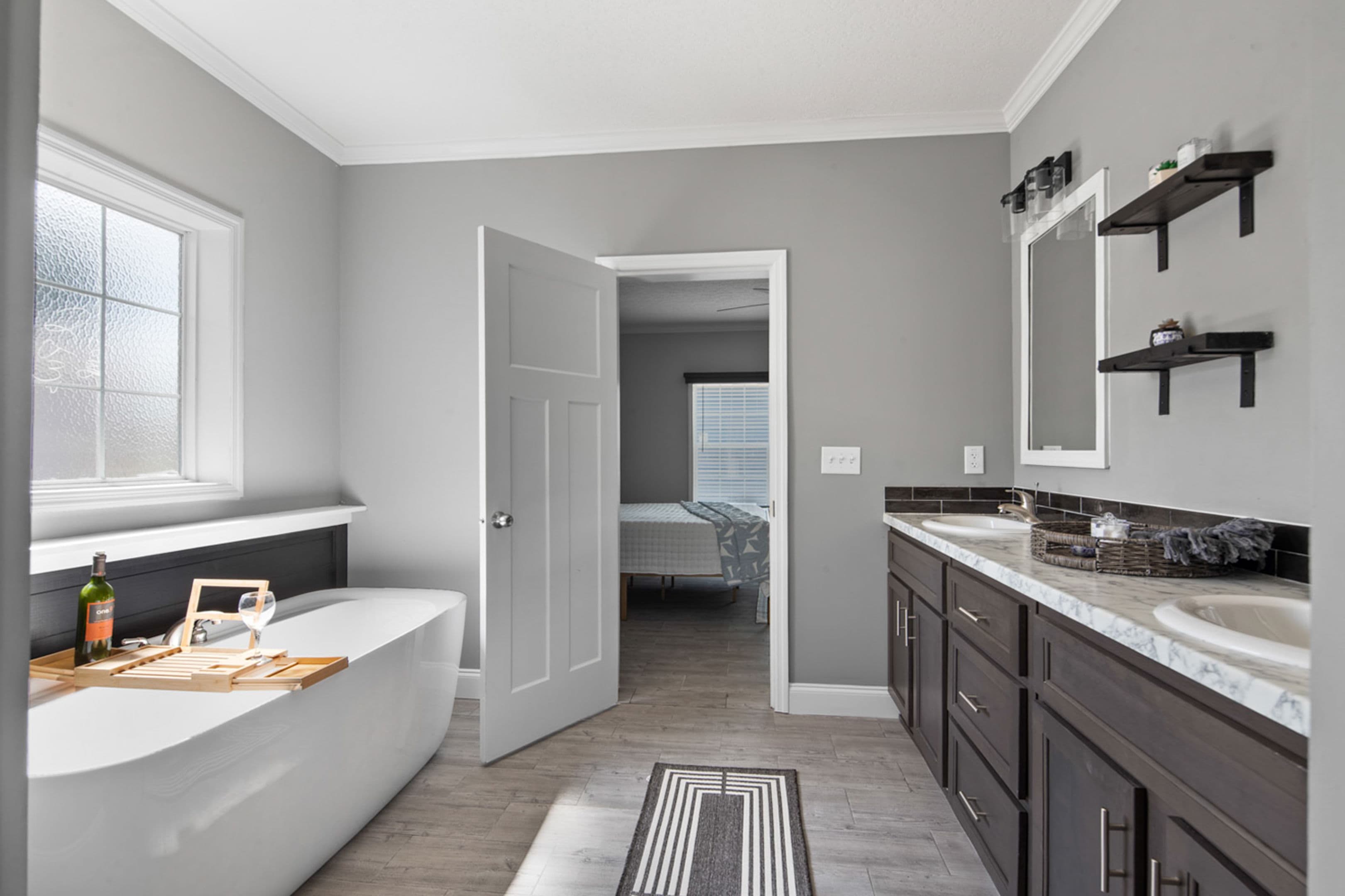 Destiny jones (inventory)  home features