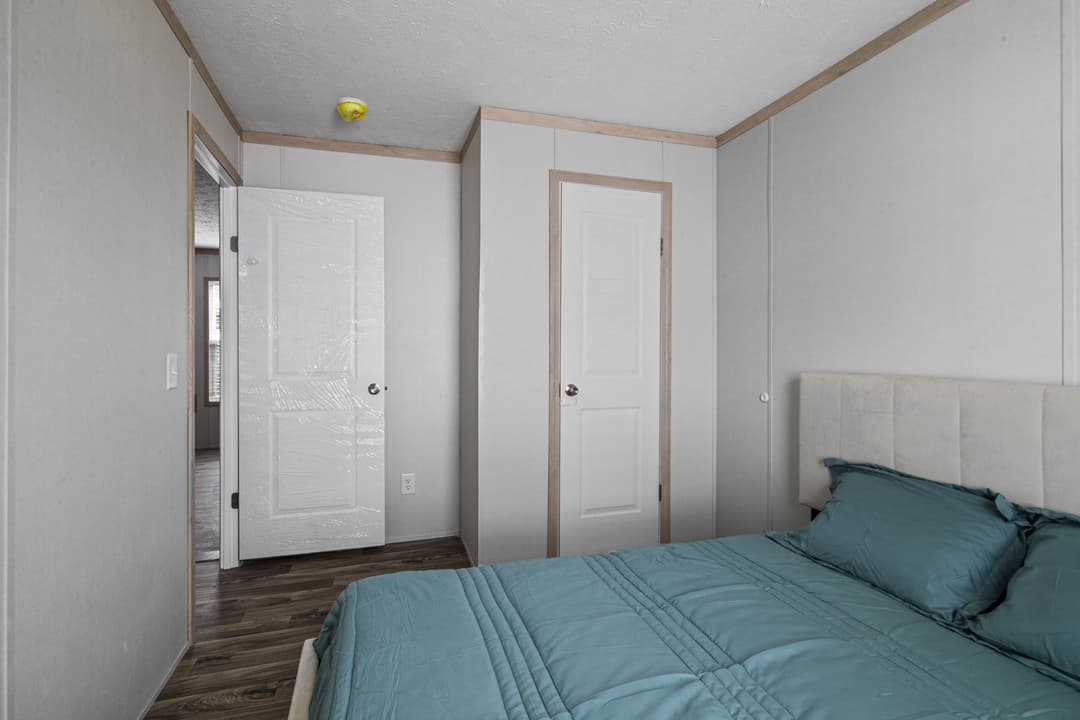 Sage (inventory) bedroom and interior home features