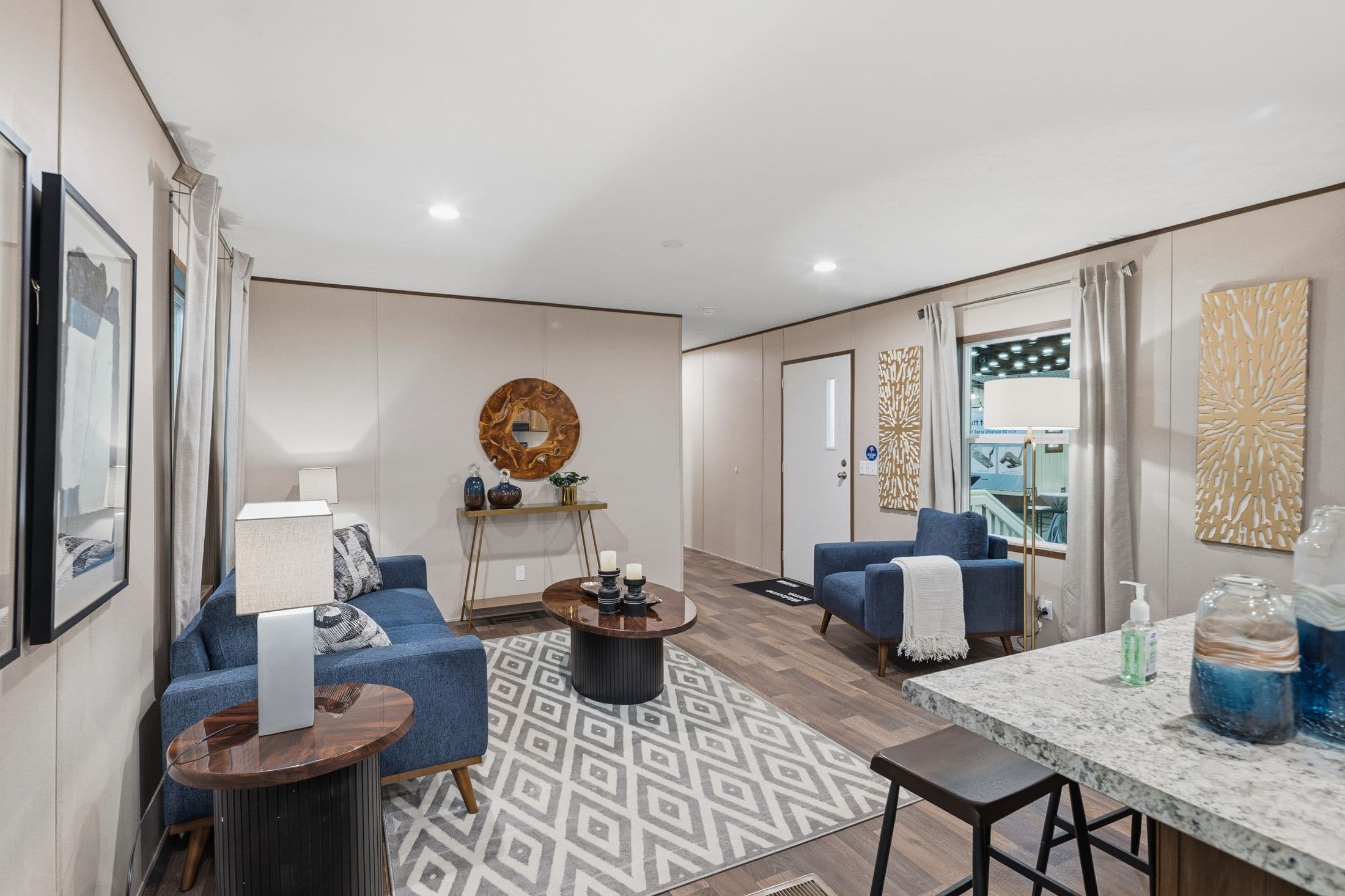 Aspen  home features