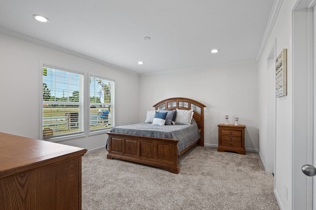 Birdie (inventory) bedroom home features