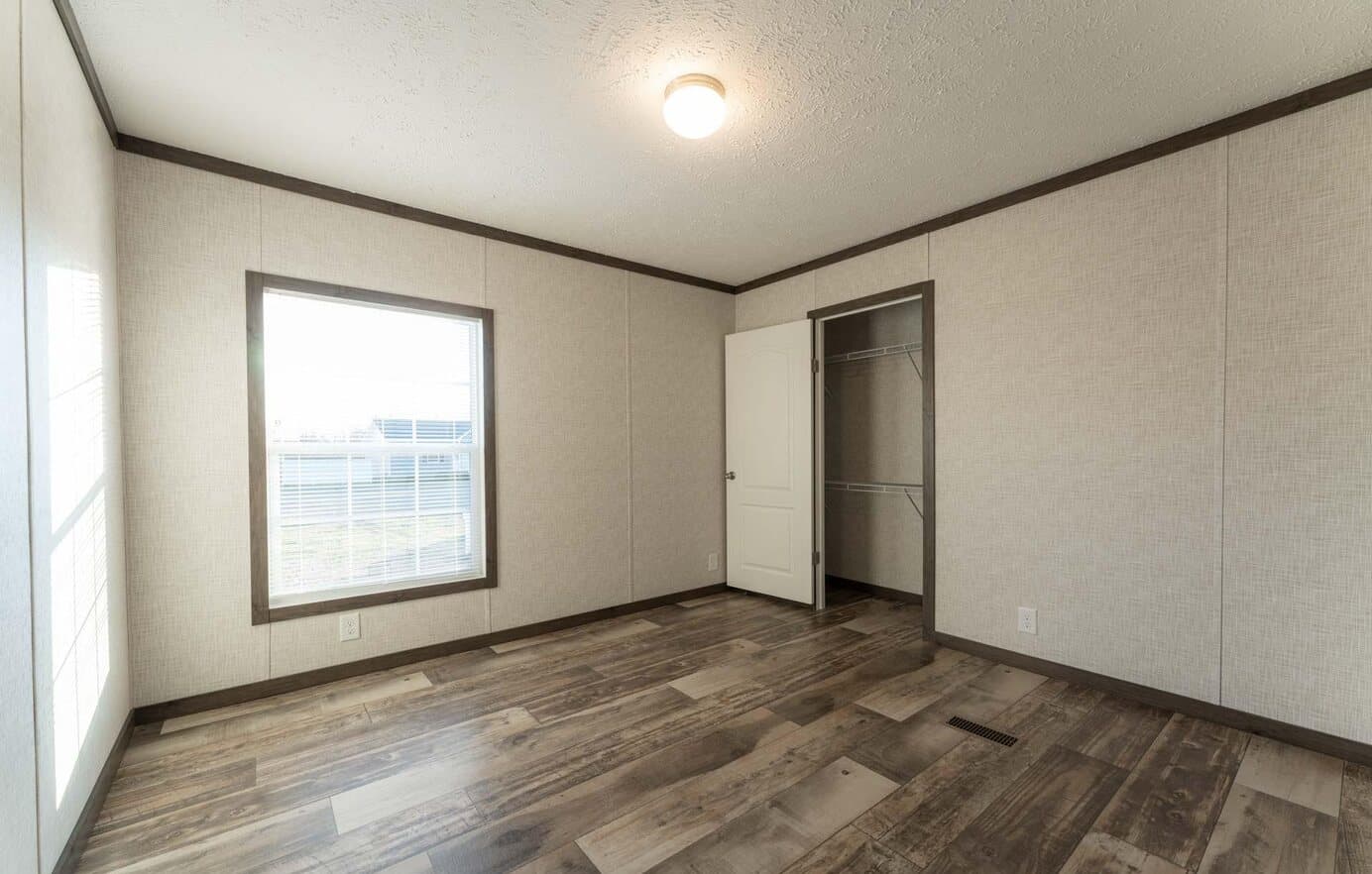 Pegasus 32583h interior home features