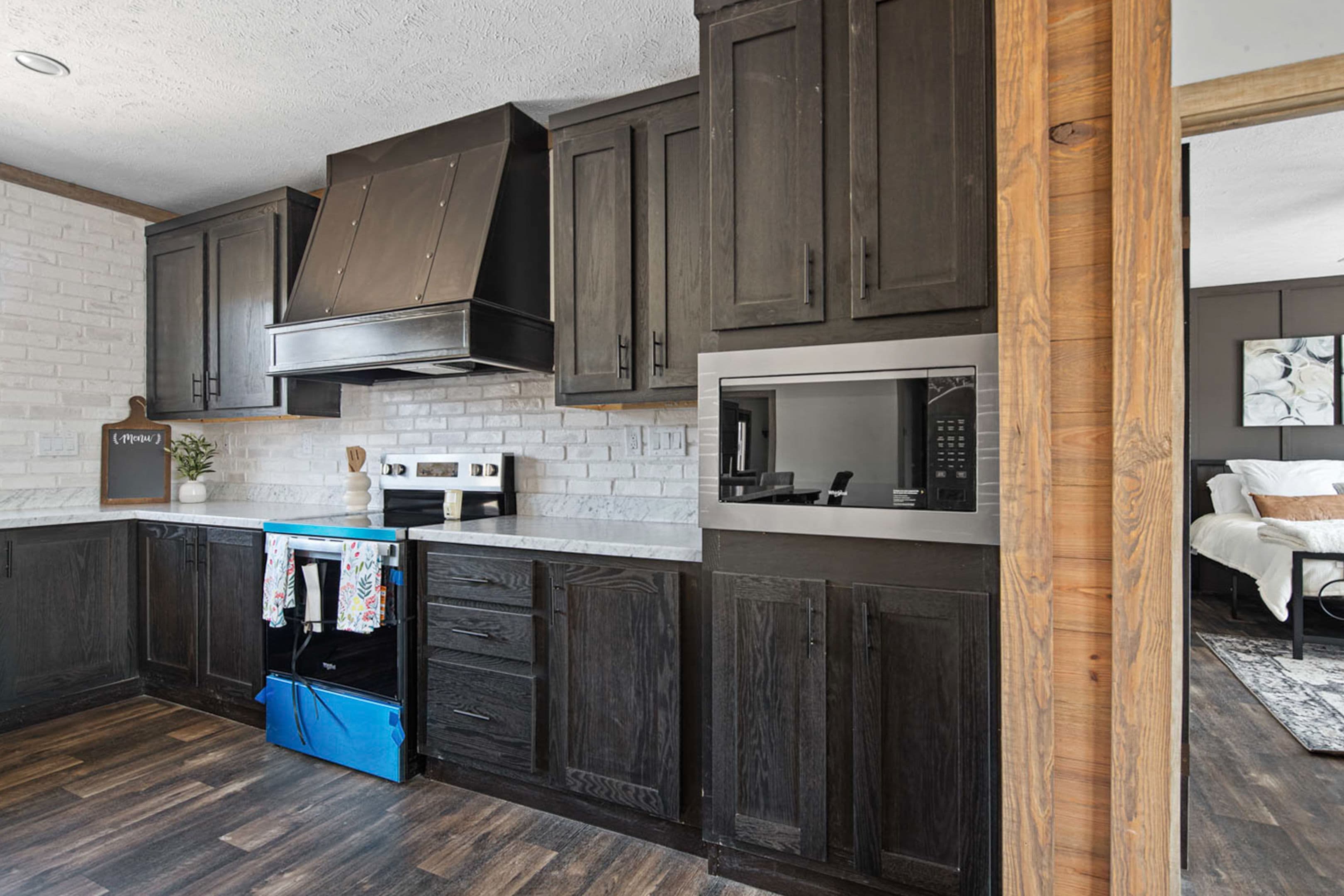 The delilah (inventory) kitchen home features