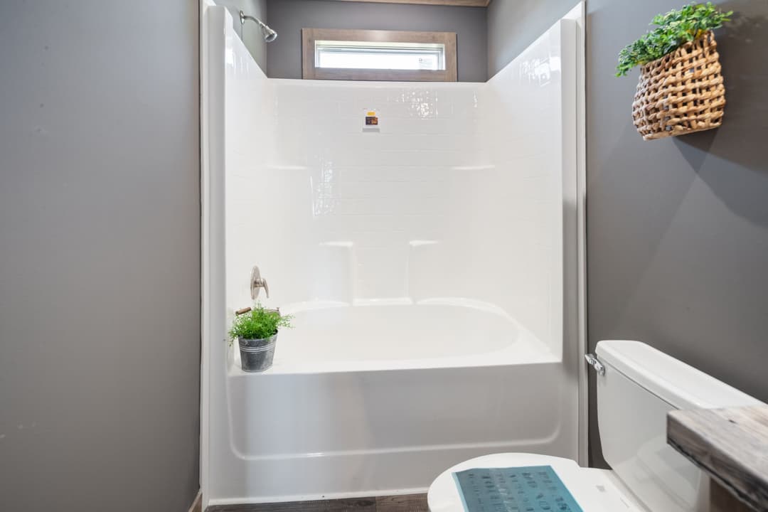 The lakewood interior and bathroom home features