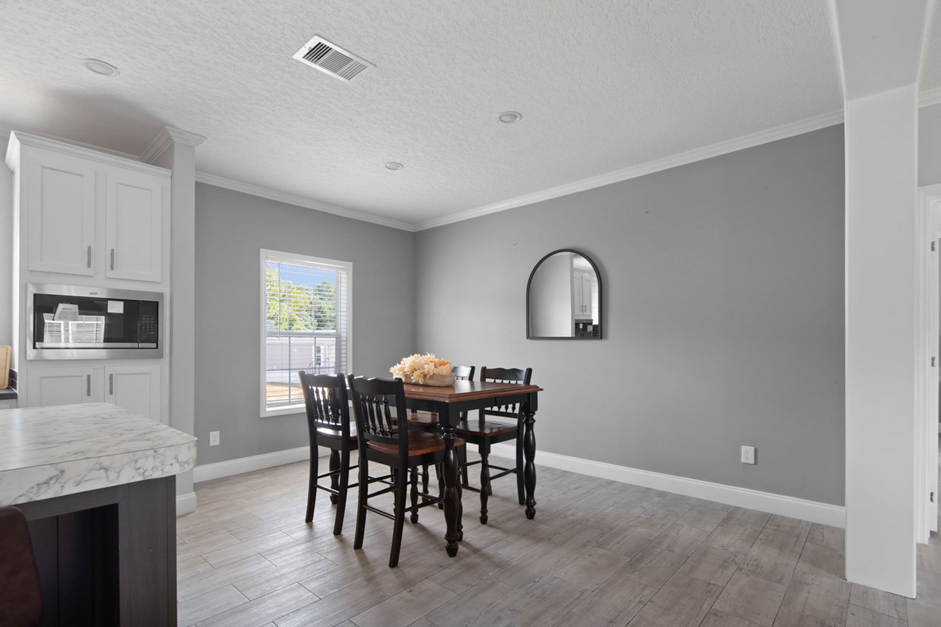 Destiny jones (inventory)  home features