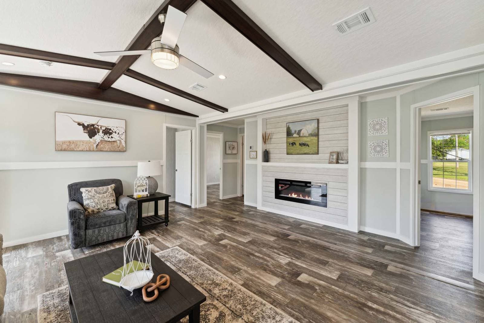 The maddux interior home features