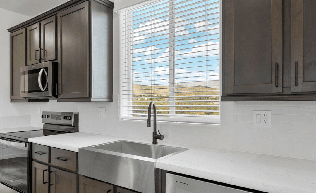 Limited series-28564a kitchen home features