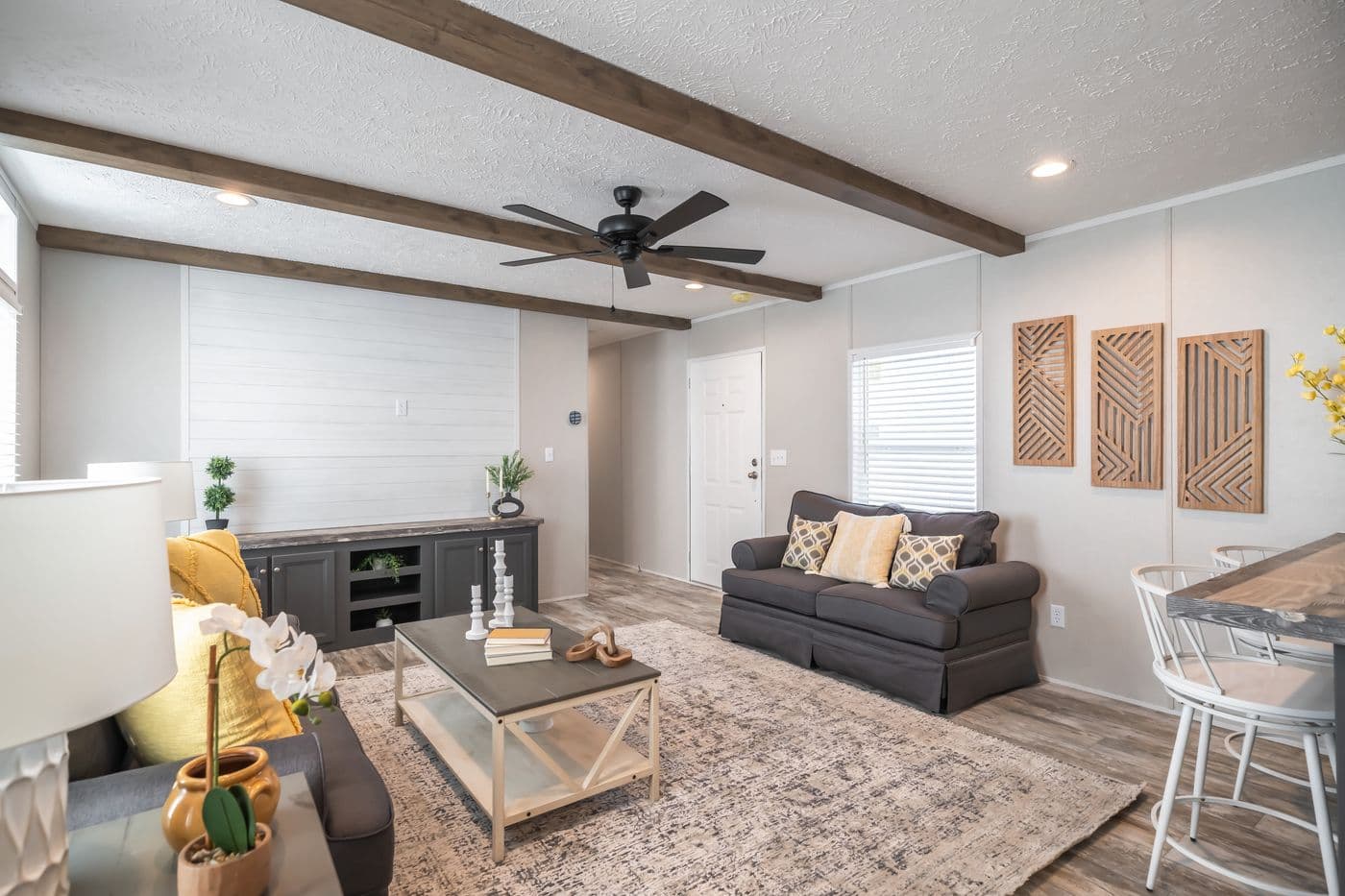 Anniversary choice interior home features