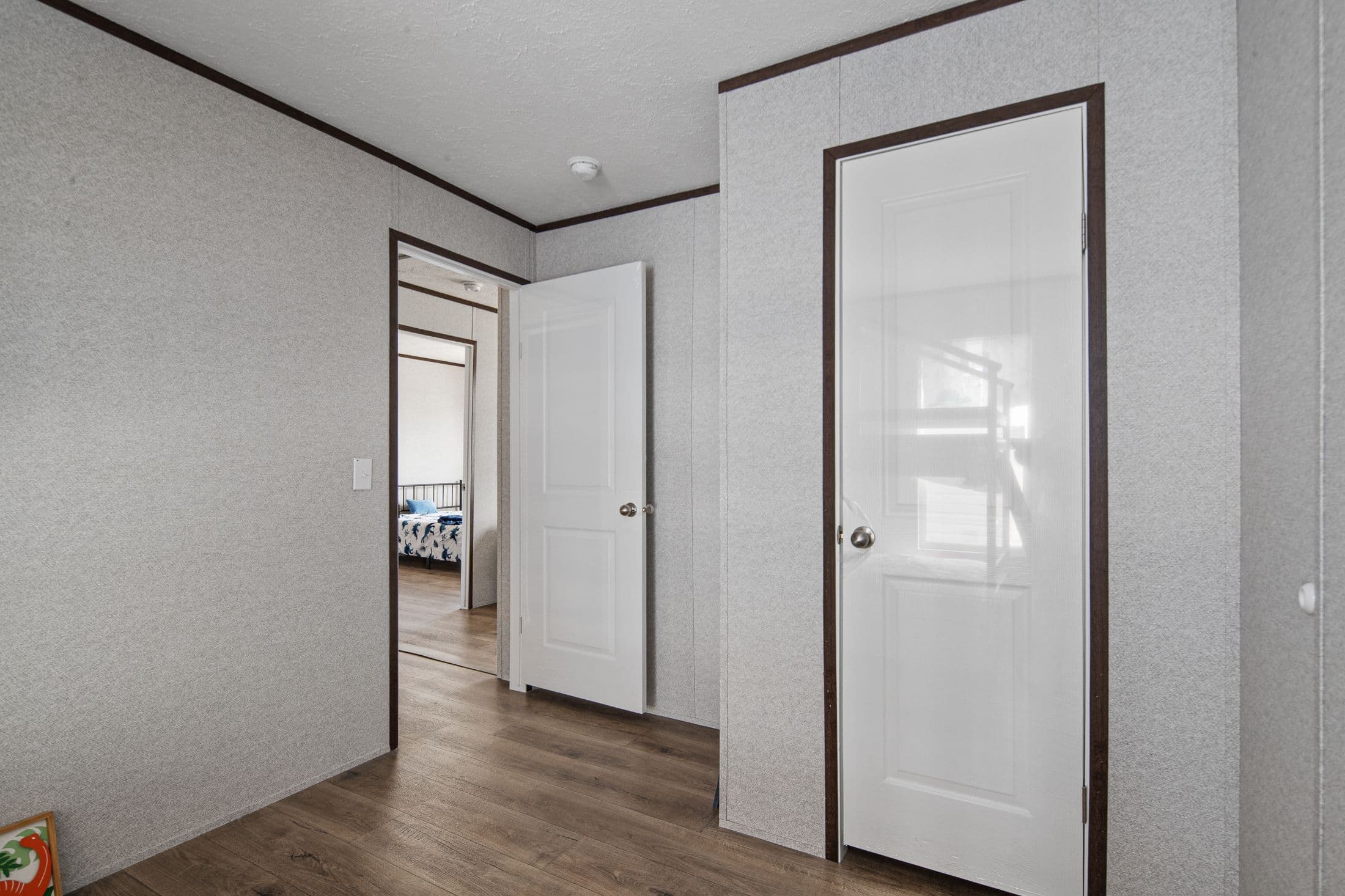 Riverbank 2856 (inventory) interior home features