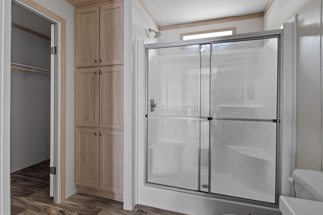 Sage (inventory) bathroom and interior home features