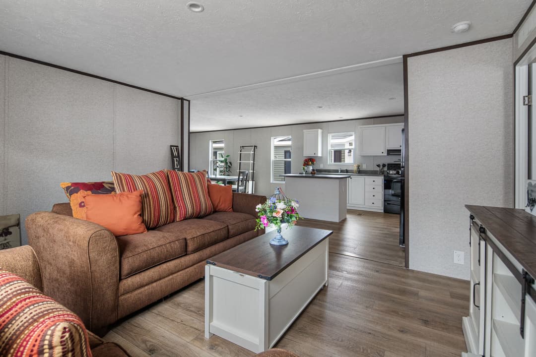 Riverbank 2856 (inventory) interior home features