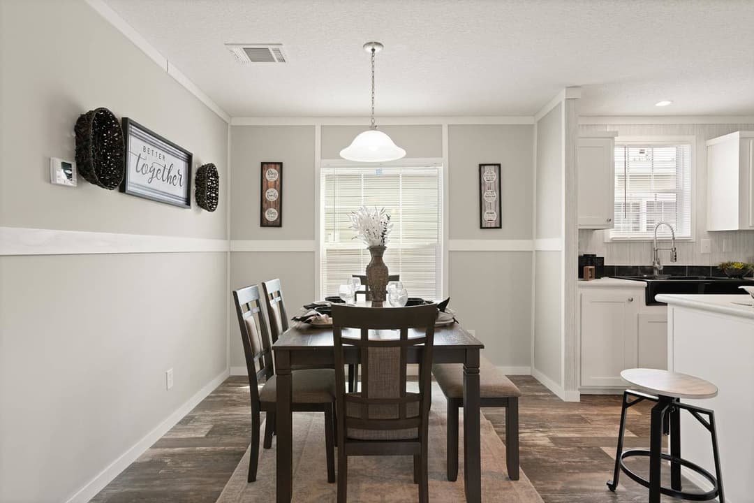 Grand slam 2856256 interior home features