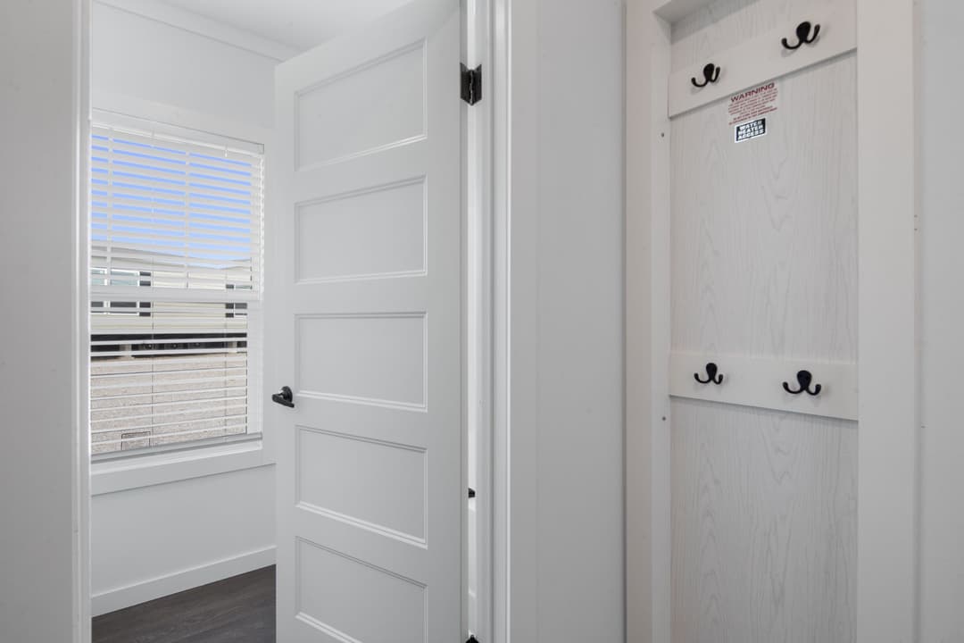 The little creek interior home features