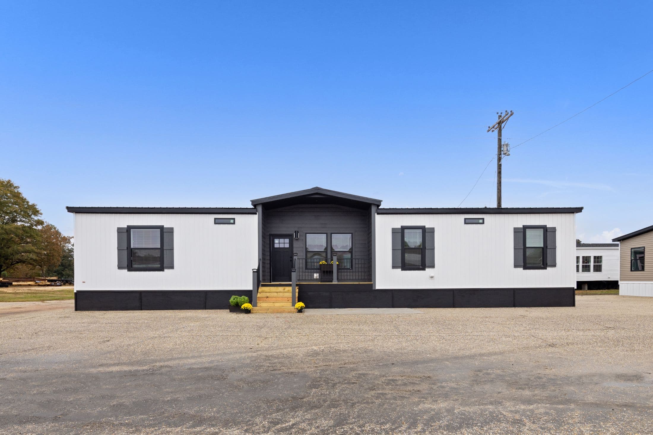 The altitude 1  home features