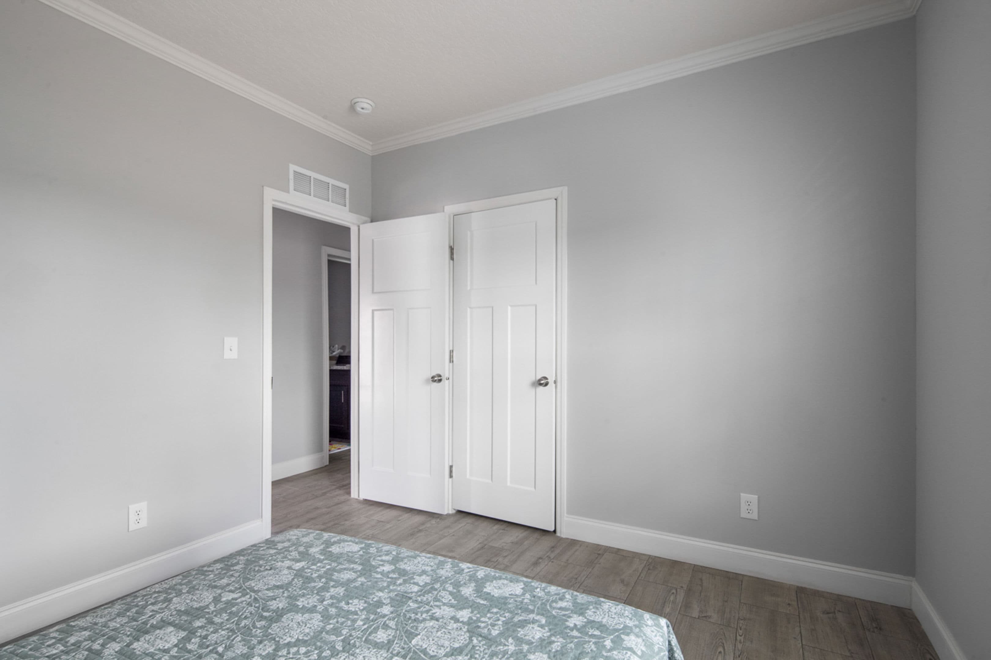 Destiny jones (inventory)  home features