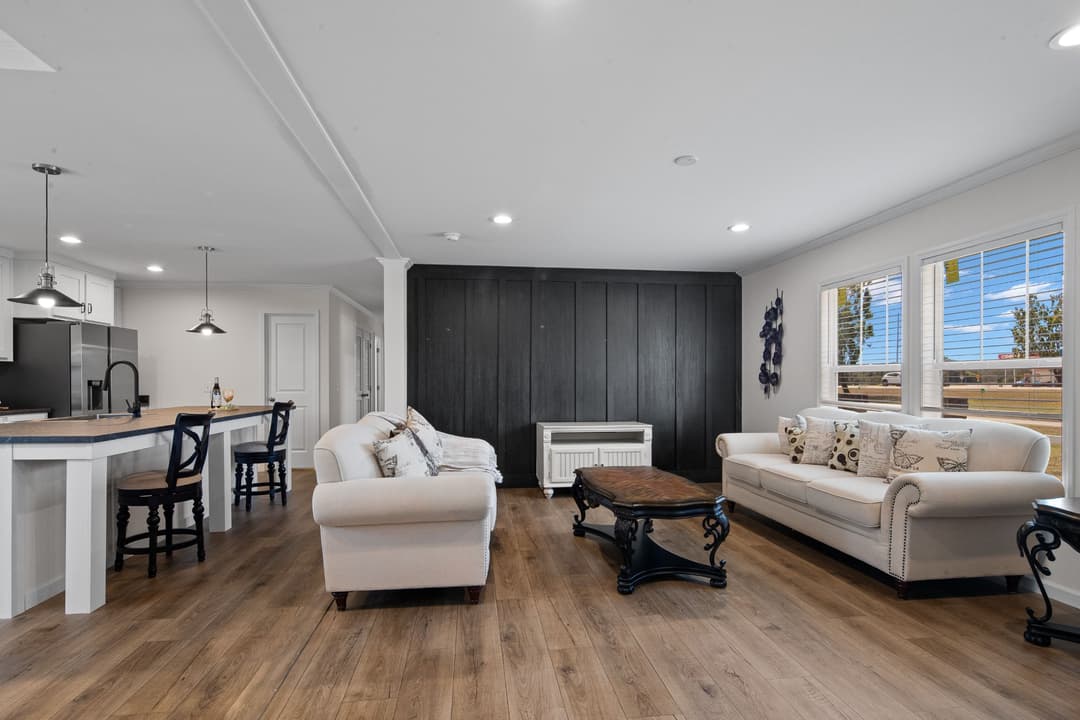 Birdie (inventory) interior home features