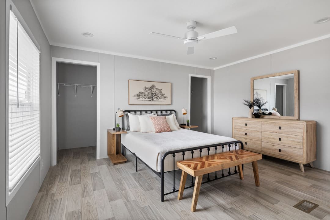 Firefly bedroom home features