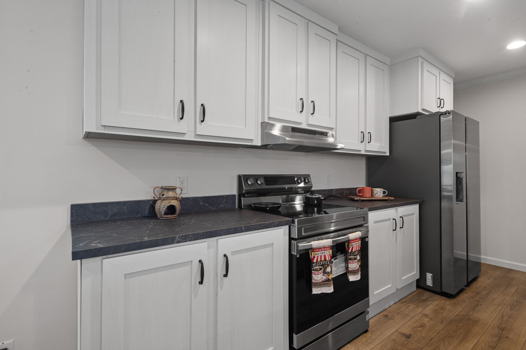 Birdie (inventory) kitchen home features