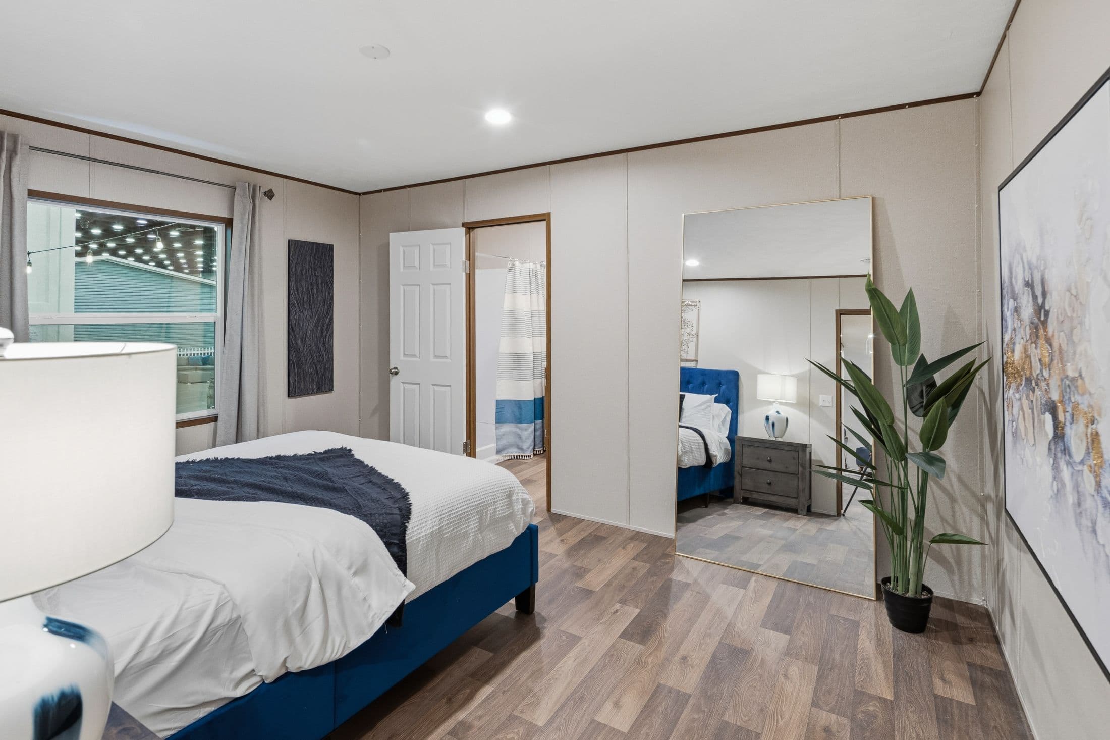 Aspen  home features