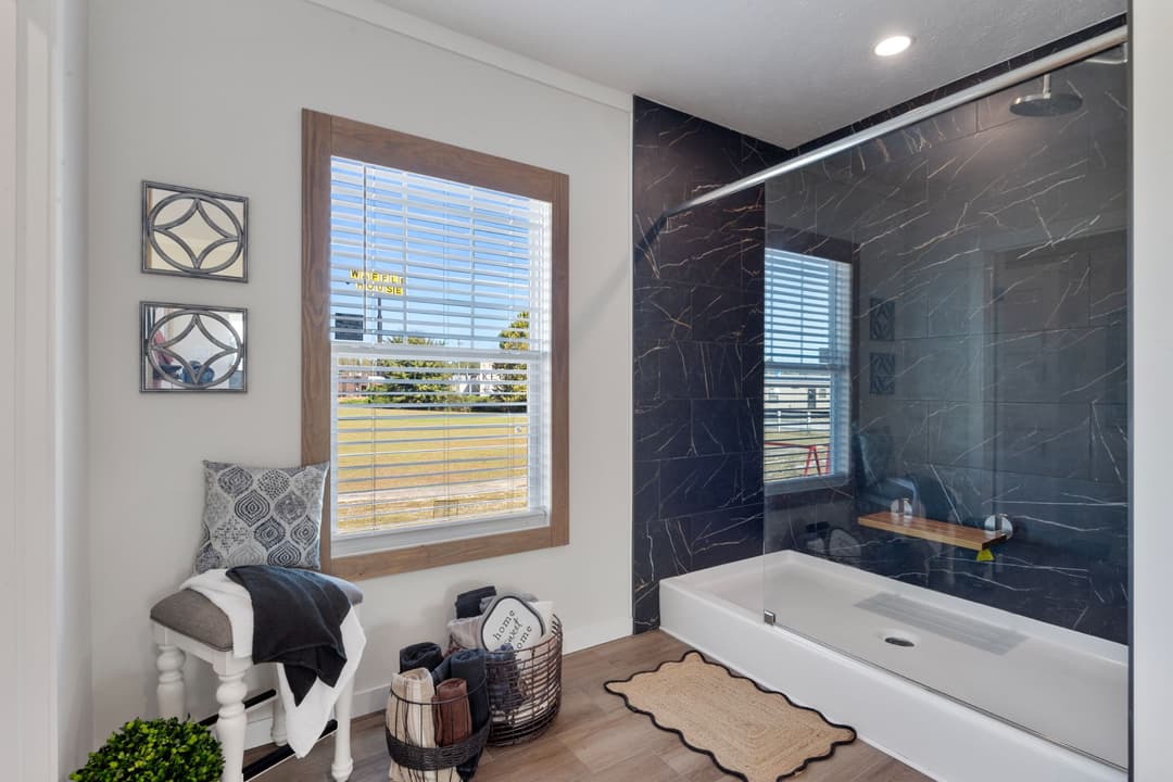 The twin creek interior and bathroom home features