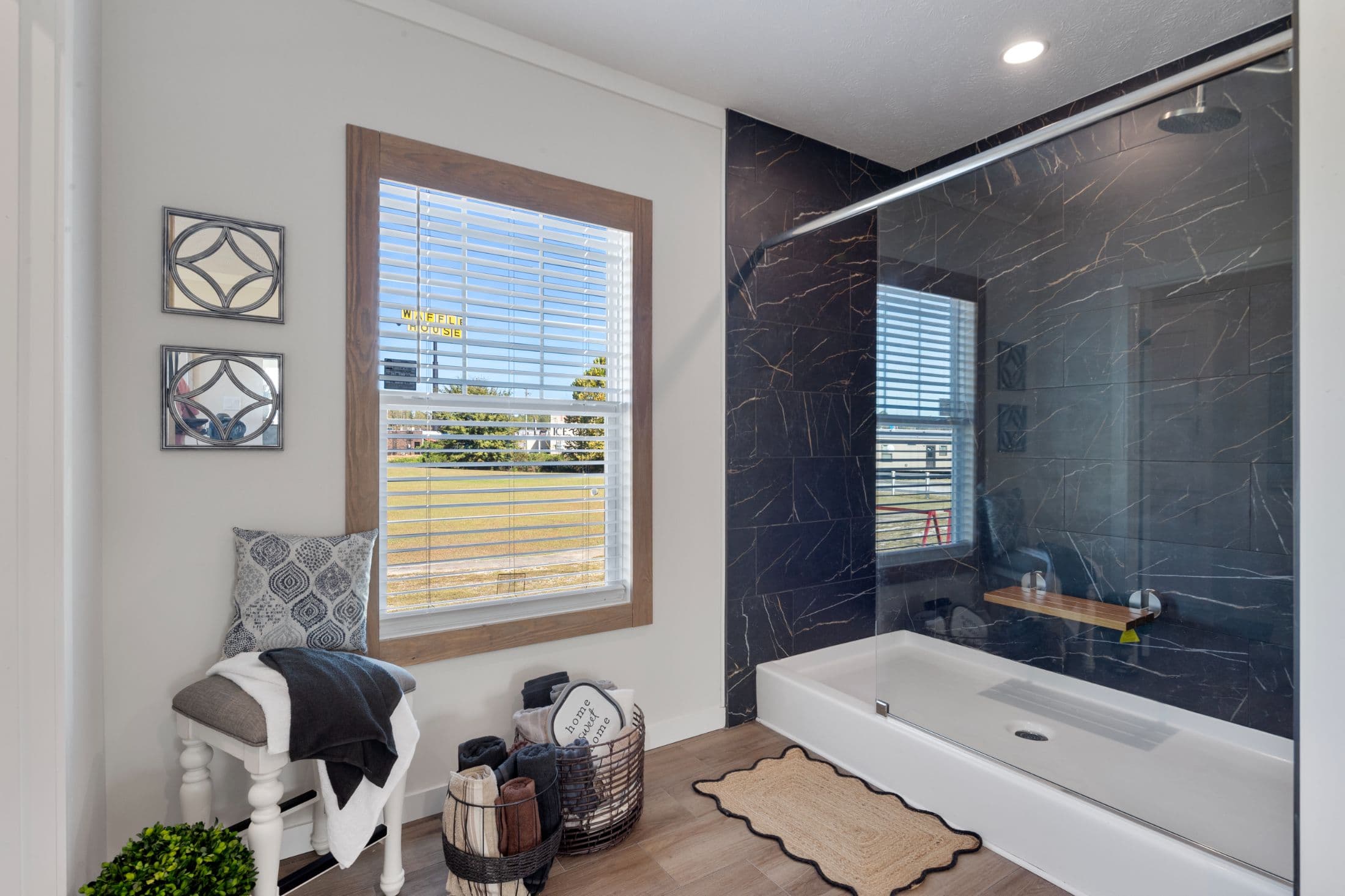 The twin creek interior and bathroom home features