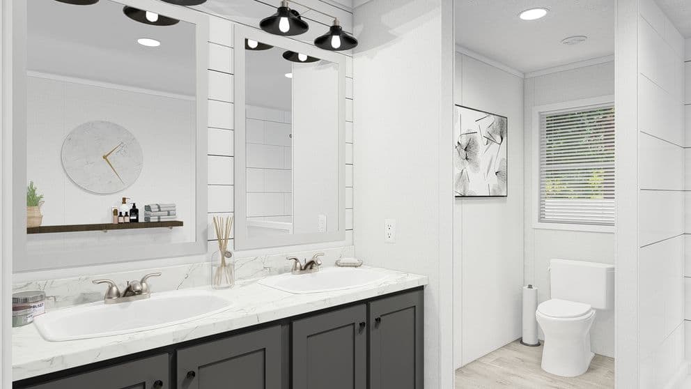 The reserve 52 bathroom home features