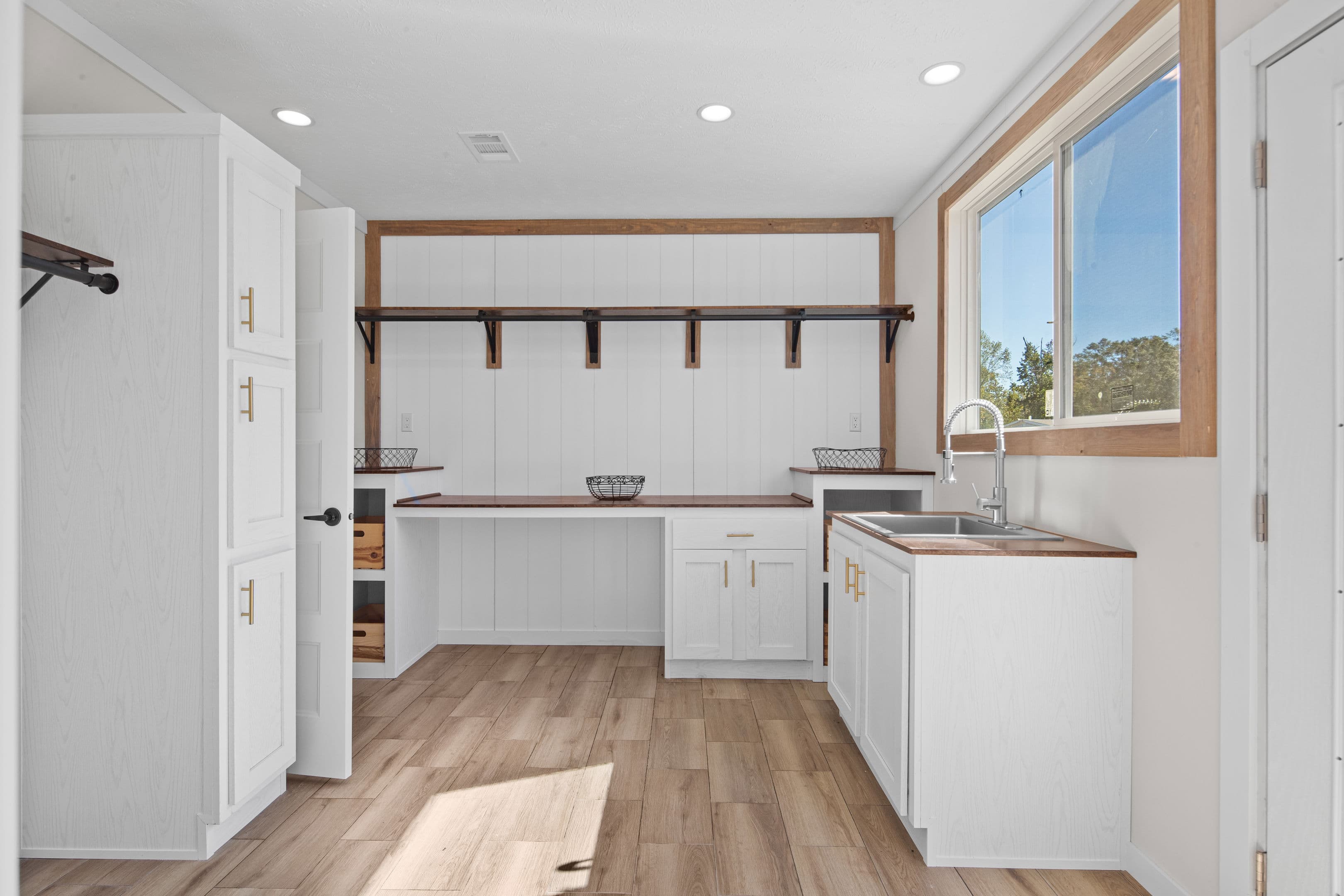 The twin creek interior home features