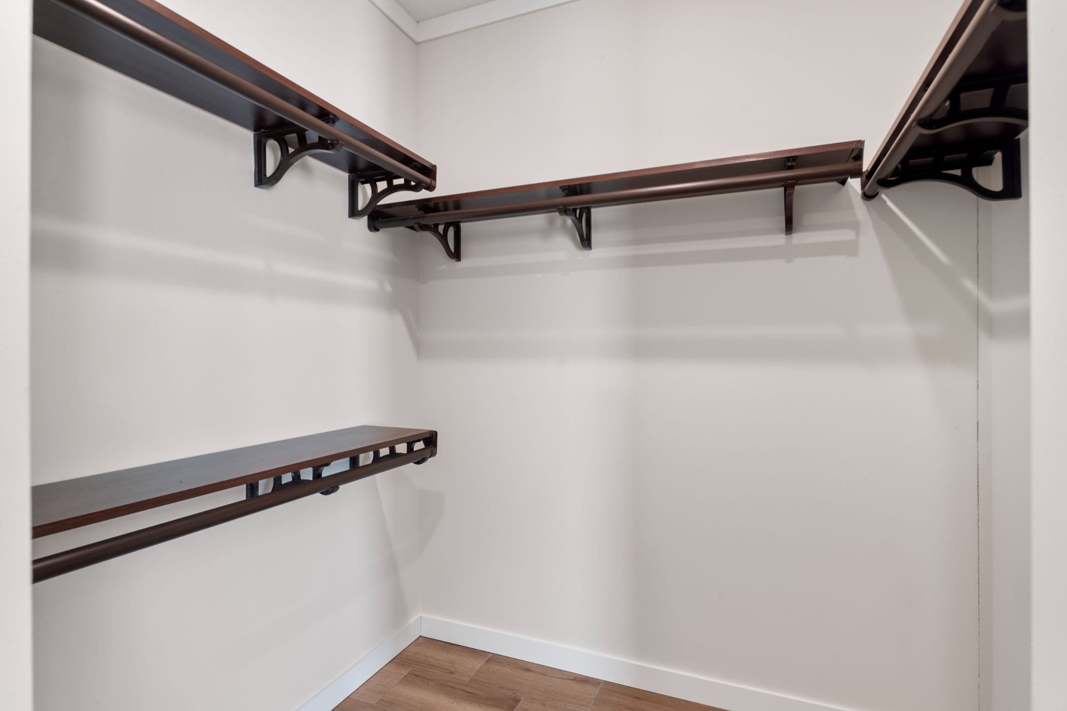 The twin creek interior home features