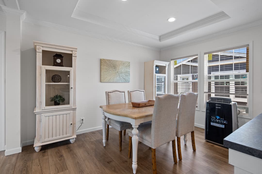 Birdie (inventory) interior home features