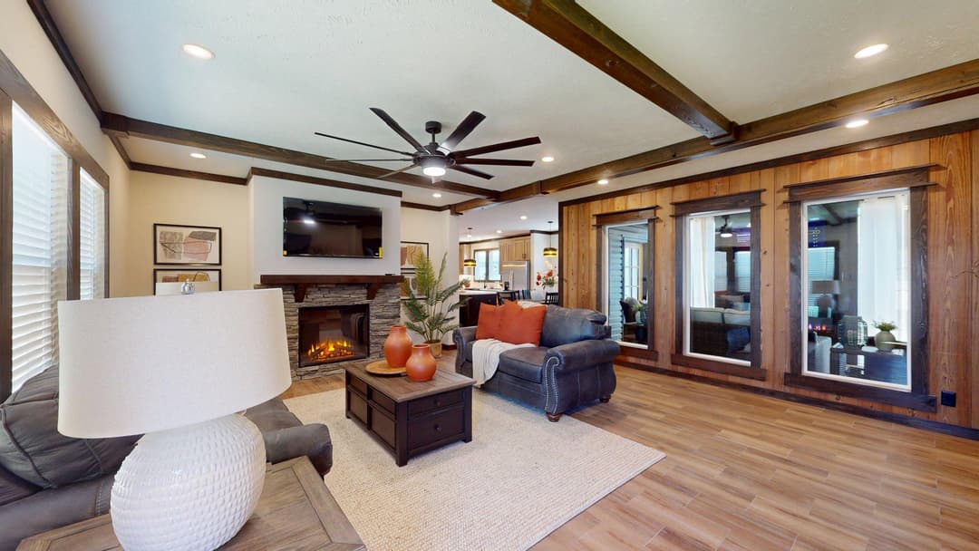 Mountain laurel interior home features