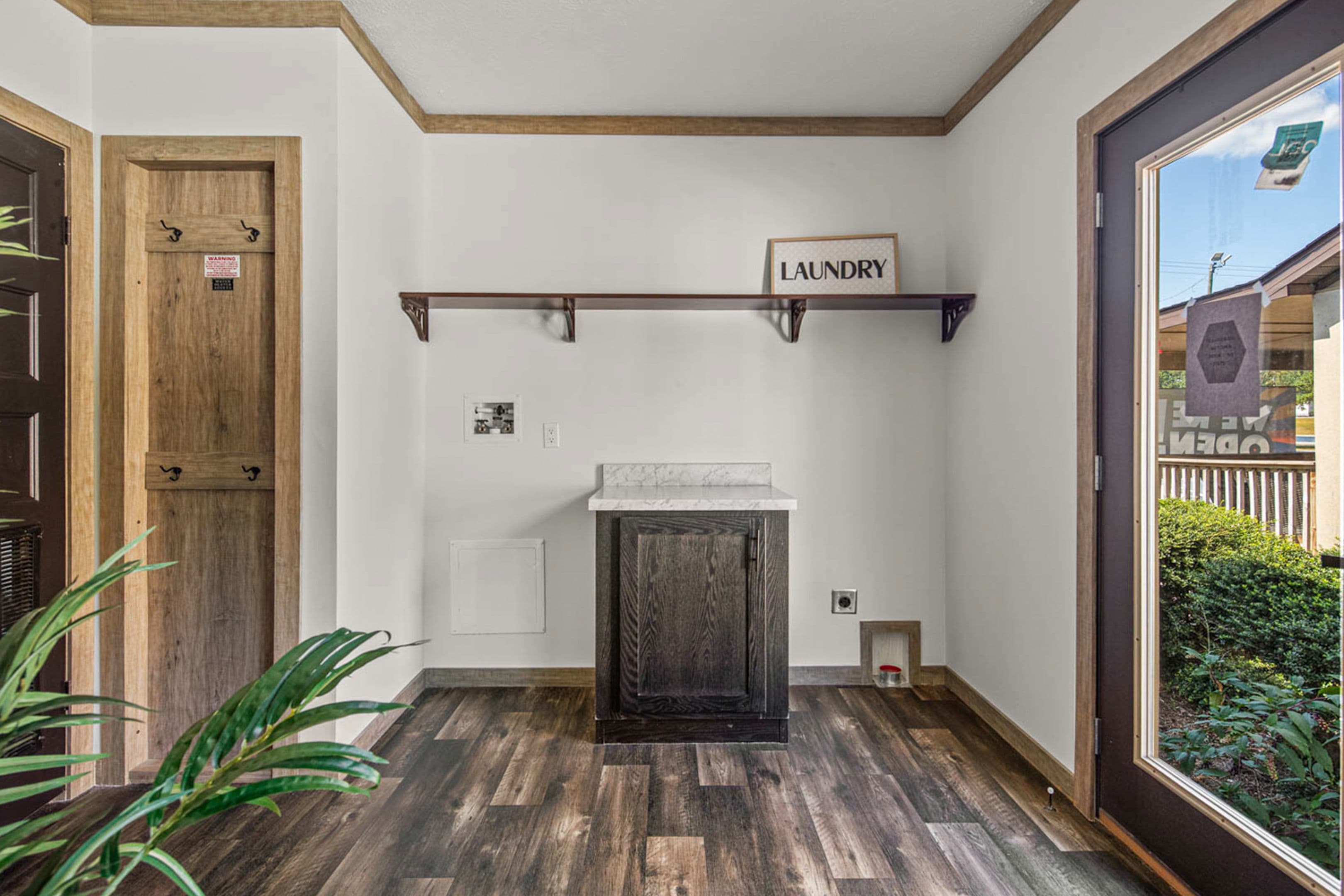 The delilah (inventory) interior home features