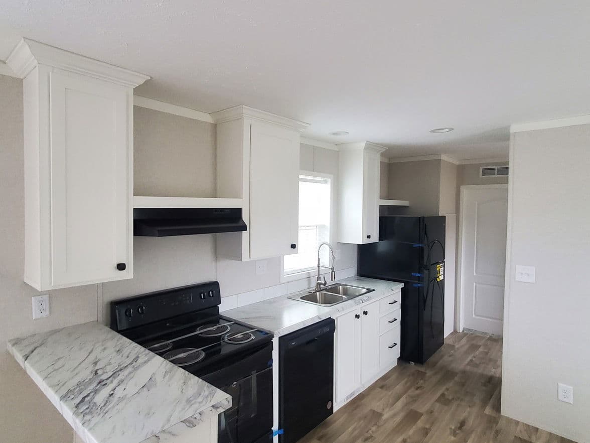 Economy 14663z kitchen home features