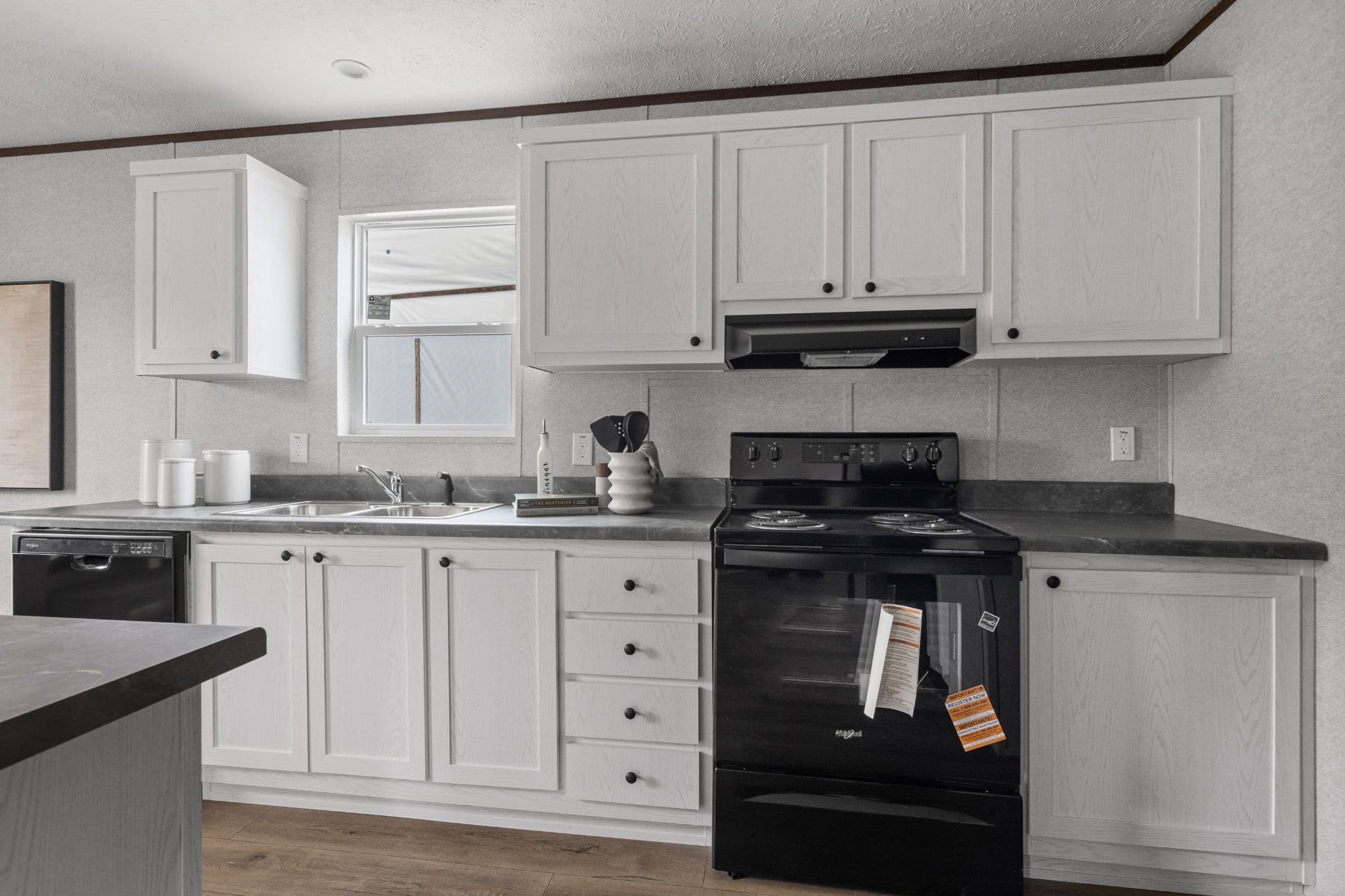 The porch model 3252 kitchen home features