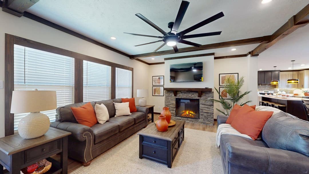 Mountain laurel interior home features